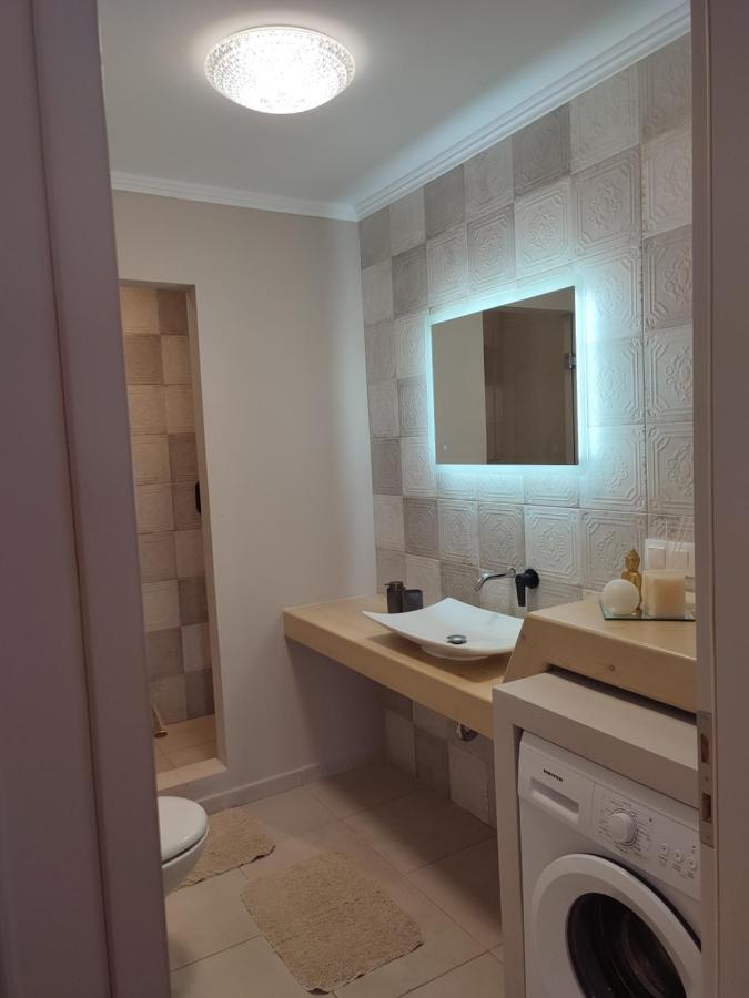 Gratelia Apartment Дамнони Экстерьер фото